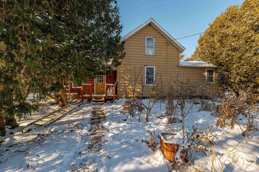 Photo of 2879 Muller ROAD, Sun Prairie, WI 53590 (MLS # 2015296)