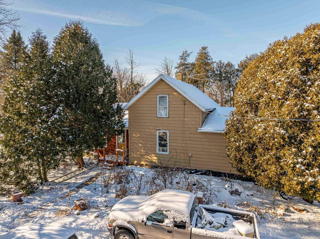 Photo of 2879 Muller ROAD, Sun Prairie, WI 53590 (MLS # 2015296)