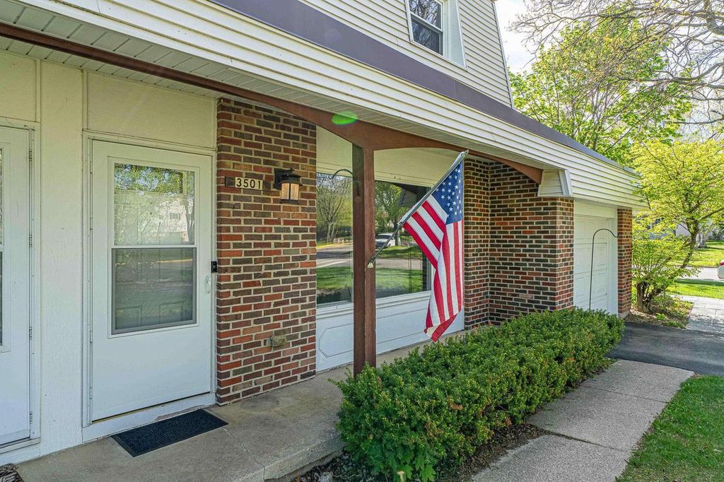 Photo of 3501 Valley Ridge ROAD, Middleton, WI 53562 (MLS # 2022729)