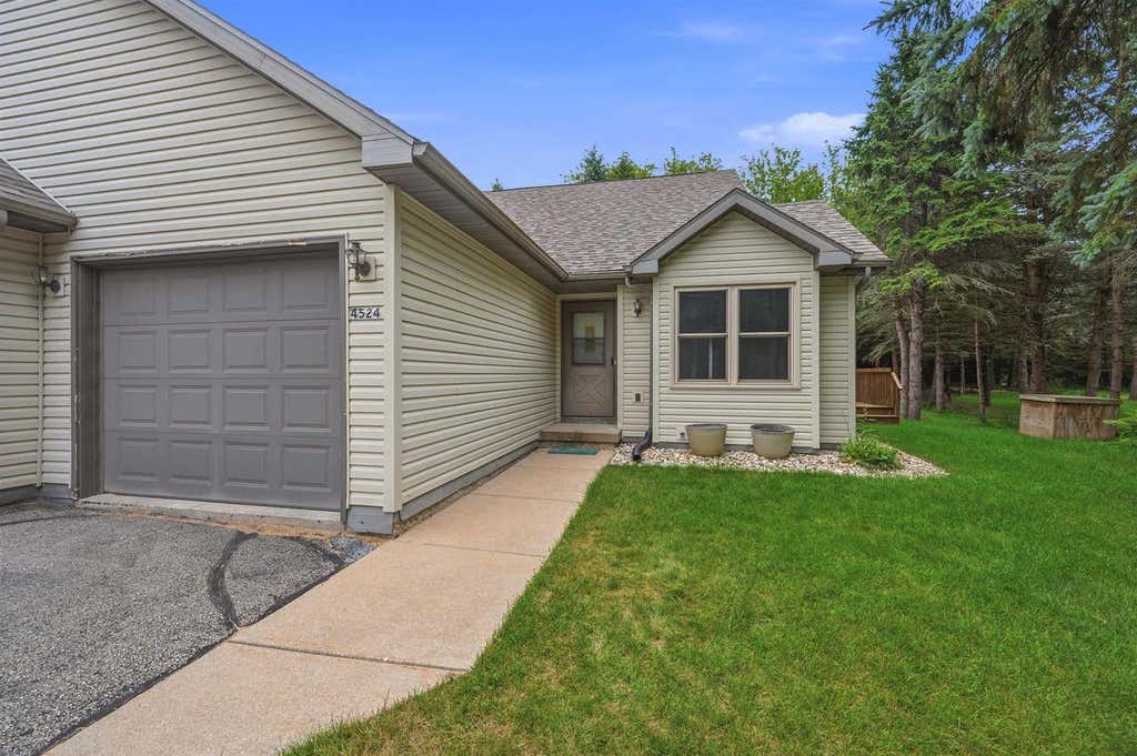 Photo of N4524 Wolff ROAD, Cambridge, WI 53523 (MLS # 2030560)