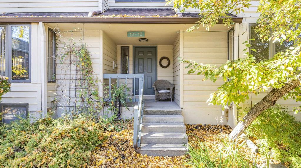 Photo of 16 N Allen STREET, Madison, WI 53726 (MLS # 2019001)