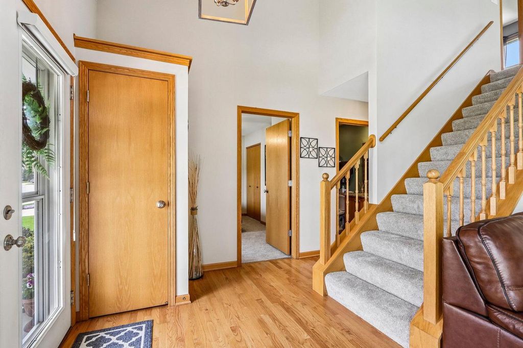 Photo of 1900 Wexford LANE, Waukesha, WI 53186 (MLS # 1960366)