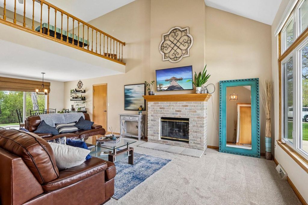 Photo of 1900 Wexford LANE, Waukesha, WI 53186 (MLS # 1960366)