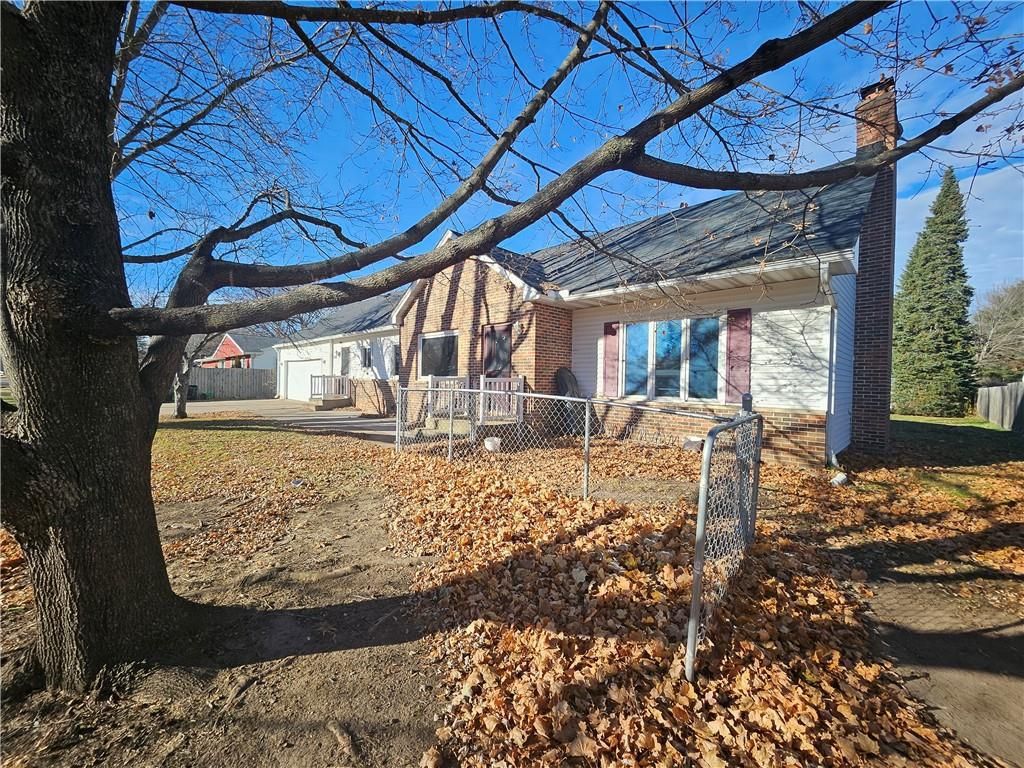 Photo of 532 Macomber STREET, Chippewa Falls, WI 54729 (MLS # 1596041)