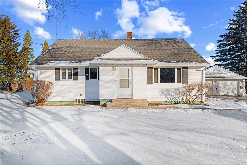 Photo of E5934 State Rd 54, Algoma, WI 54201 (MLS # 50320220)