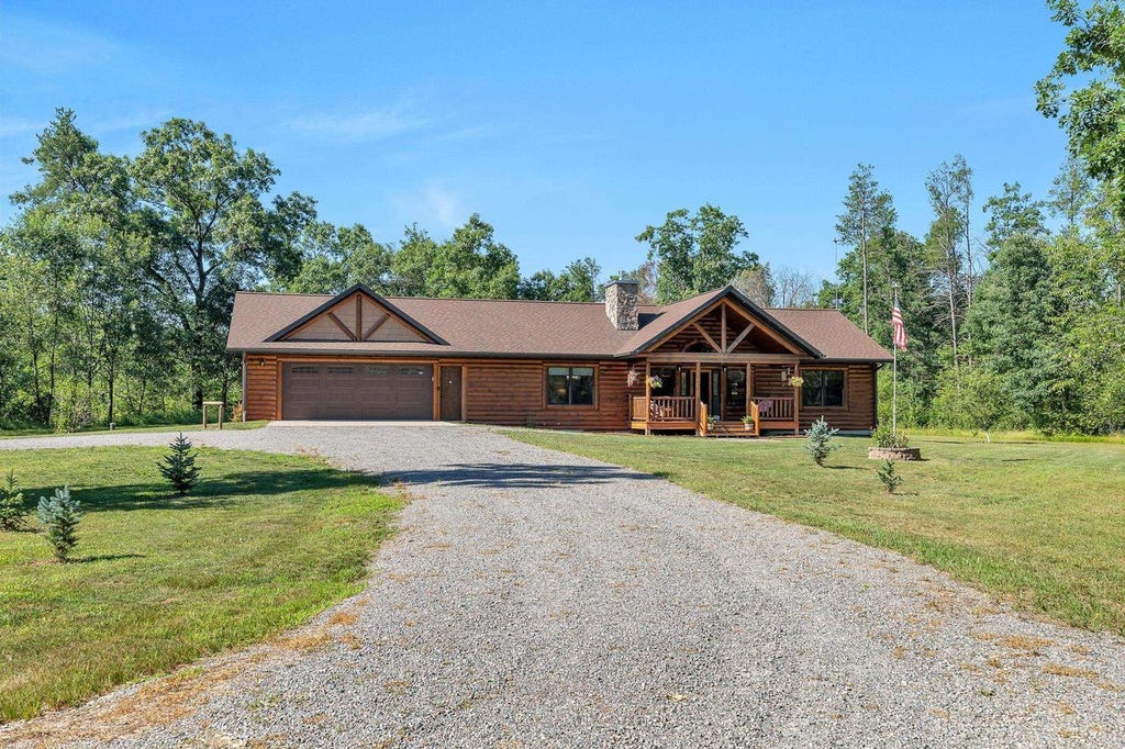 Photo of 334 Juniper TRAIL, Nekoosa, WI 54457 (MLS # 2025260)