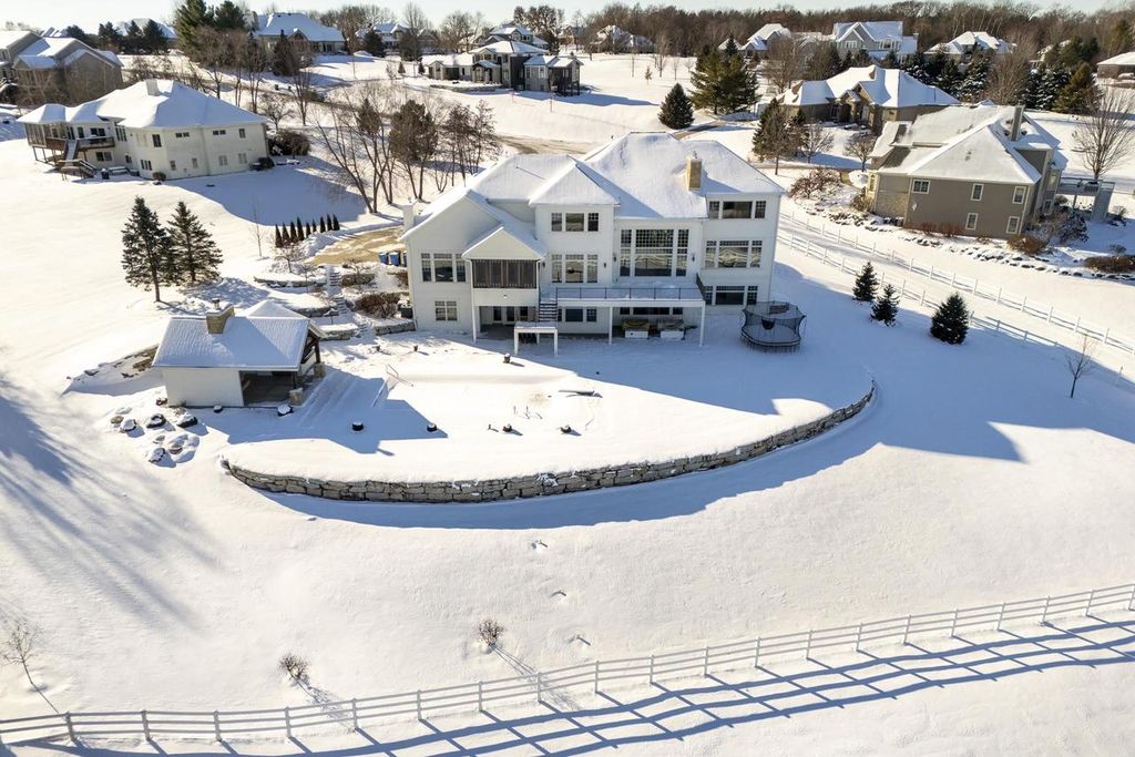 Photo of 4908 Winners CIRCLE, Middleton, WI 53562 (MLS # 2013583)