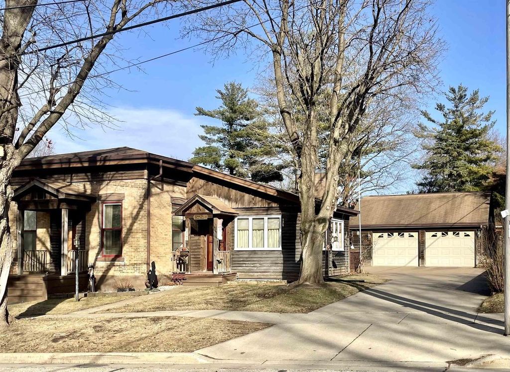 Photo of 208 N Capron STREET, Berlin, WI 54923 (MLS # 50322158)