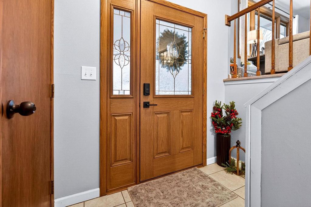 Photo of 908 Meadow LANE, Kaukauna, WI 54130 (MLS # 50319622)