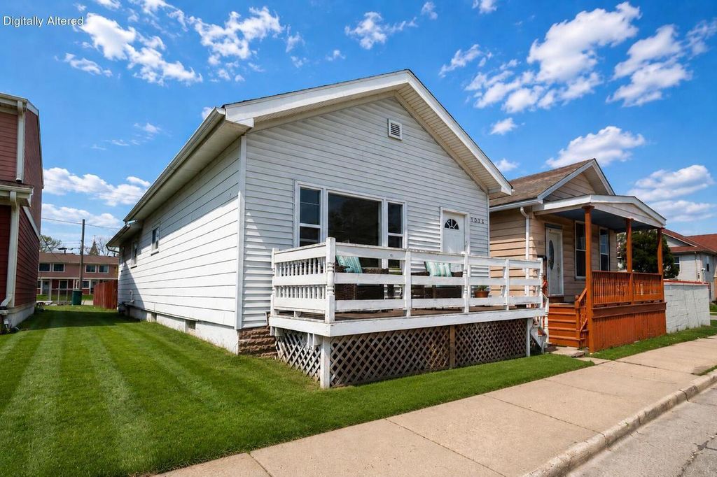 Photo of 1211 S 6th STREET, Milwaukee, WI 53204 (MLS # 1962842)