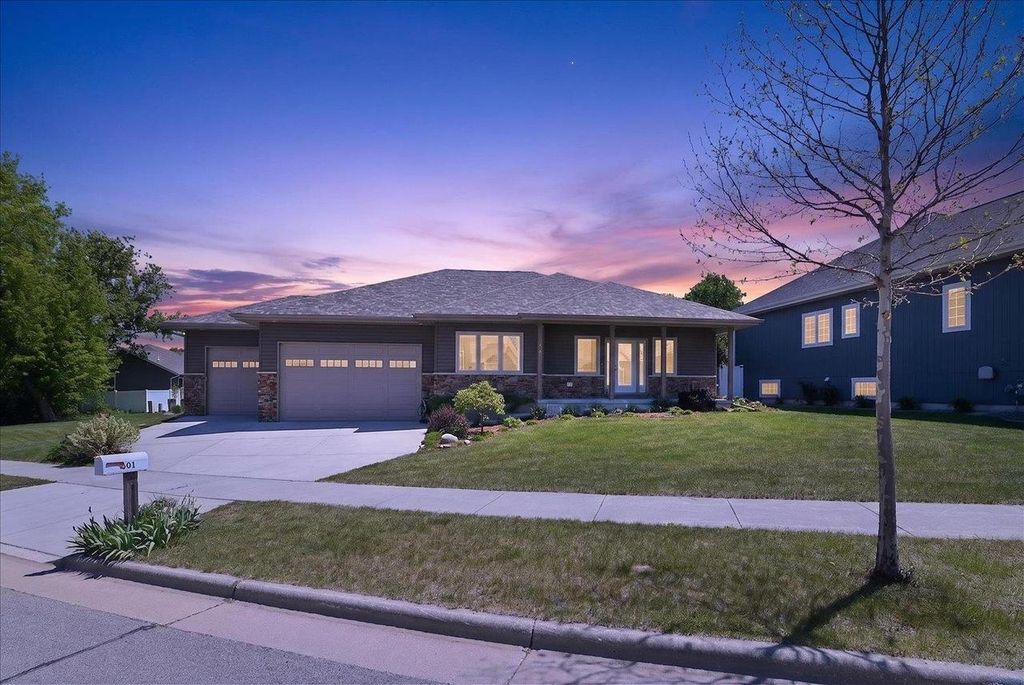 Photo of 301 Venus WAY, Madison, WI 53718 (MLS # 2023475)
