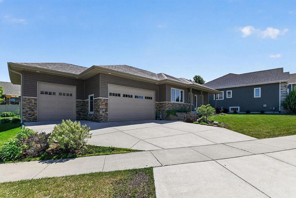 Photo of 301 Venus WAY, Madison, WI 53718 (MLS # 2023475)