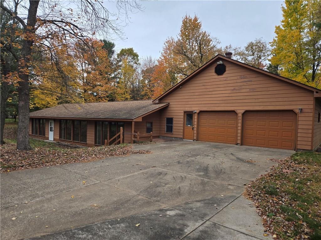Photo of 19260 67th AVENUE, Chippewa Falls, WI 54729 (MLS # 1596498)