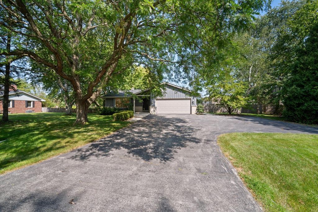 Photo of 9100 N Santa Monica BOULEVARD, Bayside, WI 53217 (MLS # 1934767)