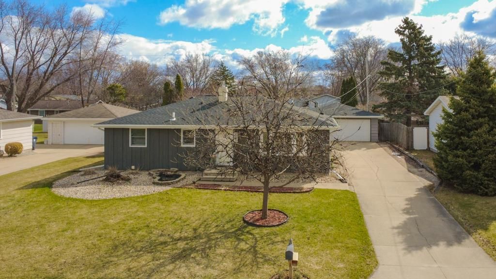Photo of 1254 Wild Rose LANE, Neenah, WI 54956 (MLS # 50323456)
