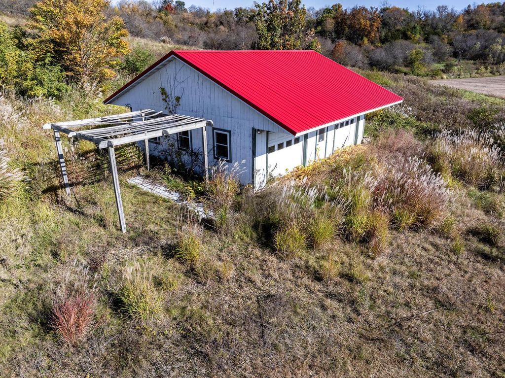 Photo of N16450 Hilltop LANE, Galesville, WI 54630 (MLS # 1940080)