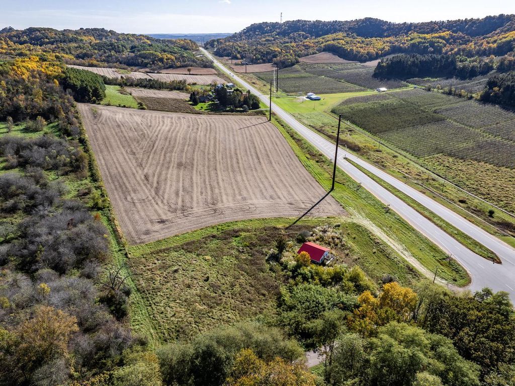 Photo of N16450 Hilltop LANE, Galesville, WI 54630 (MLS # 1940080)