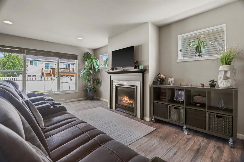 Photo of 125 Crooked Tree DRIVE, Deforest, WI 53532 (MLS # 2020935)