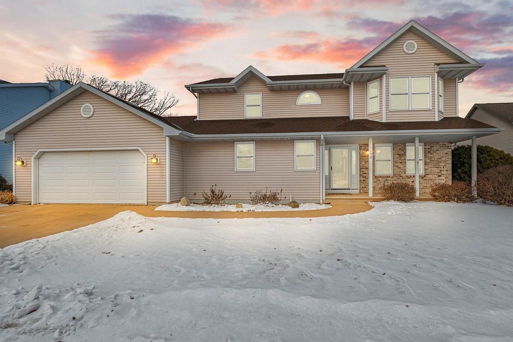 Photo of 1150 Laager LANE, Oshkosh, WI 54902 (MLS # 50320673)