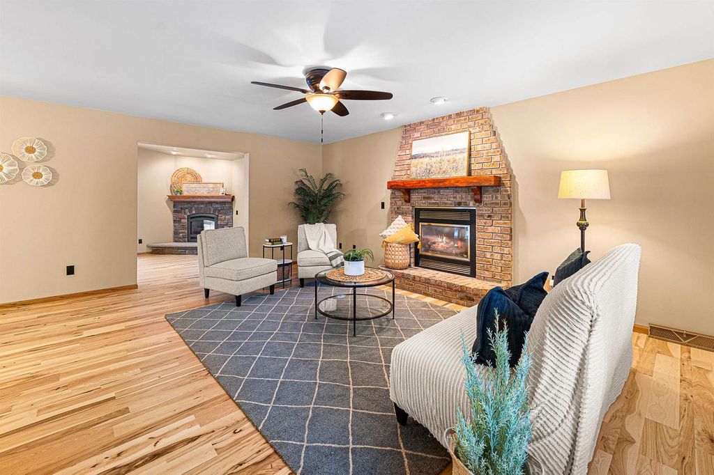 Photo of 1150 Laager LANE, Oshkosh, WI 54902 (MLS # 50320673)