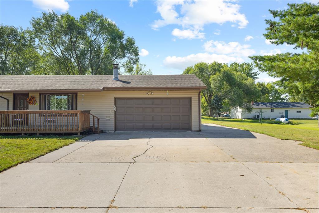 Photo of 41 West 18th Street, Buffalo City, WI 54622 (MLS # 1605380)