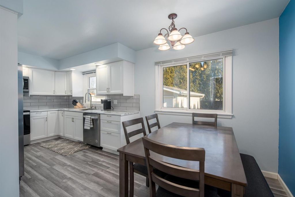 Photo of 1850 Knapp STREET, Oshkosh, WI 54902 (MLS # 50320035)