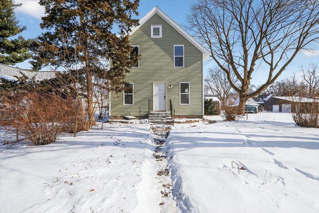Photo of 1019 Hackett STREET, Beloit, WI 53511 (MLS # 2015614)