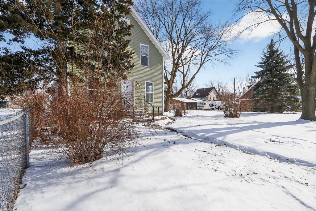 Photo of 1019 Hackett STREET, Beloit, WI 53511 (MLS # 2015614)