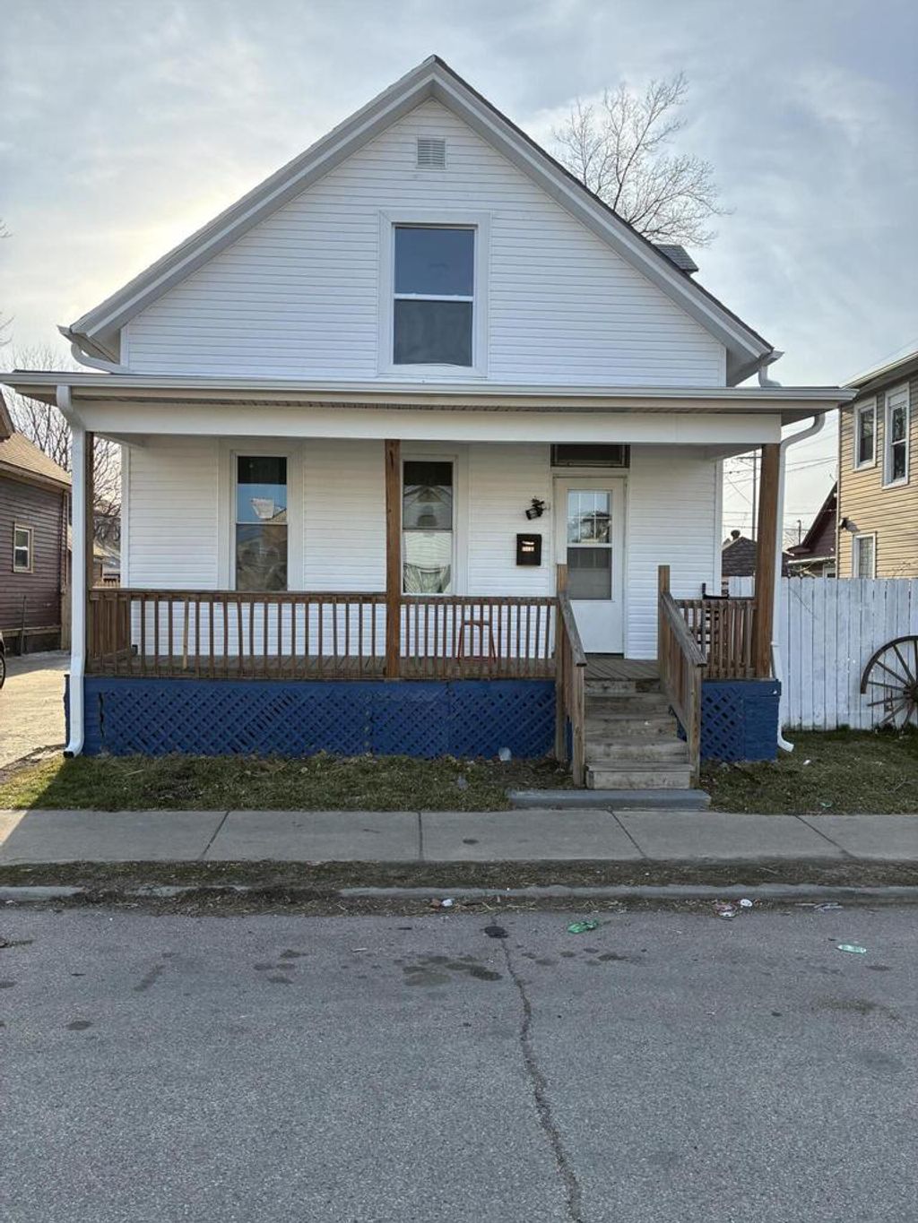 Photo of 1608 S Memorial DRIVE, Racine, WI 53403 (MLS # 1957856)