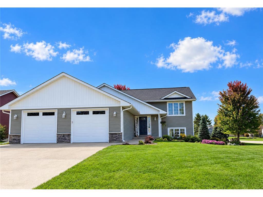 Photo of 1204 Wren PLACE, New Richmond, WI 54017 (MLS # 7156865)