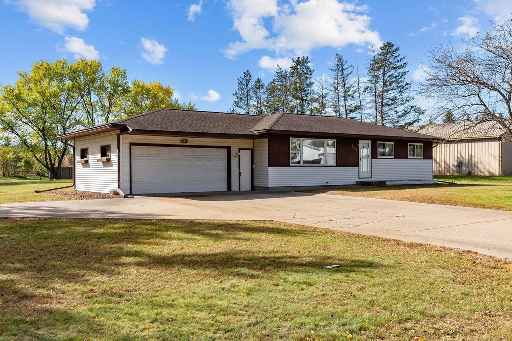 Photo of 987 Okeefe DRIVE, WI 54455 (MLS # 50334065)