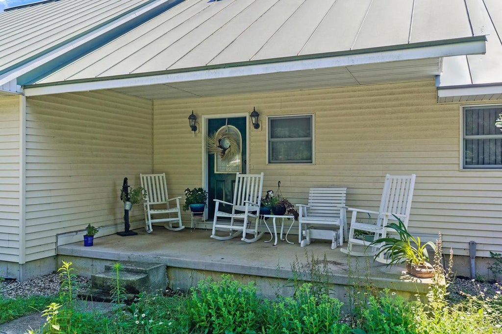 Photo of E18035 Heights ROAD, Hillsboro, WI 54634 (MLS # 2028427)