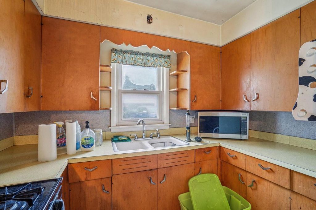 Photo of 106 W Burnett STREET, Beaver Dam, WI 53916 (MLS # 1939866)