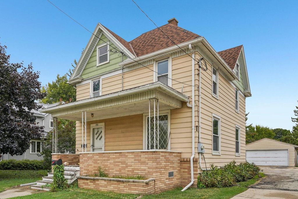 Photo of 106 W Burnett STREET, Beaver Dam, WI 53916 (MLS # 1939866)