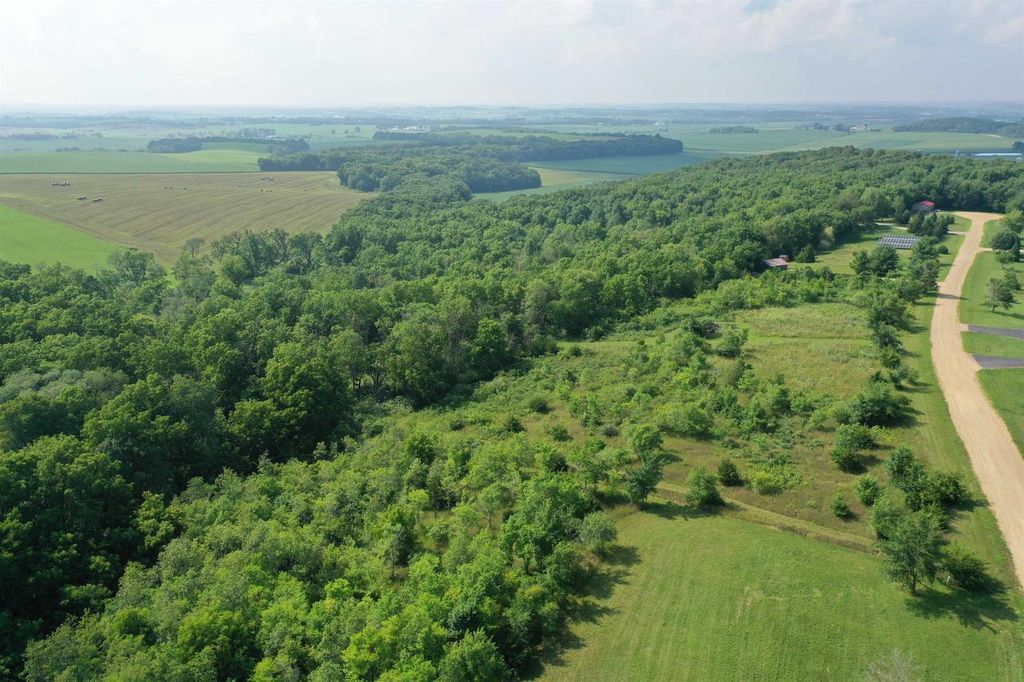 Photo of 5.24 Acres Ringhand Rd, Monticello, WI 53570 (MLS # 2010896)