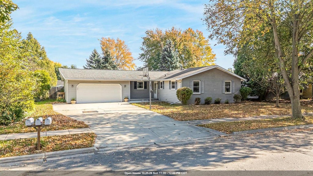 Photo of 902 Michigan LANE, Kaukauna, WI 54130 (MLS # 50334677)