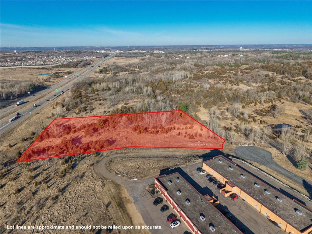 Photo of 701 Rodeo DRIVE, Hudson, WI 54016 (MLS # 7039726)