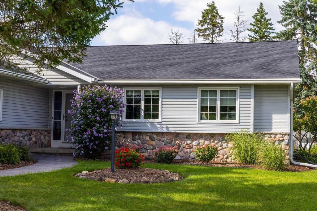 Photo of 306 W Leonard STREET, Watertown, WI 53098 (MLS # 1933451)