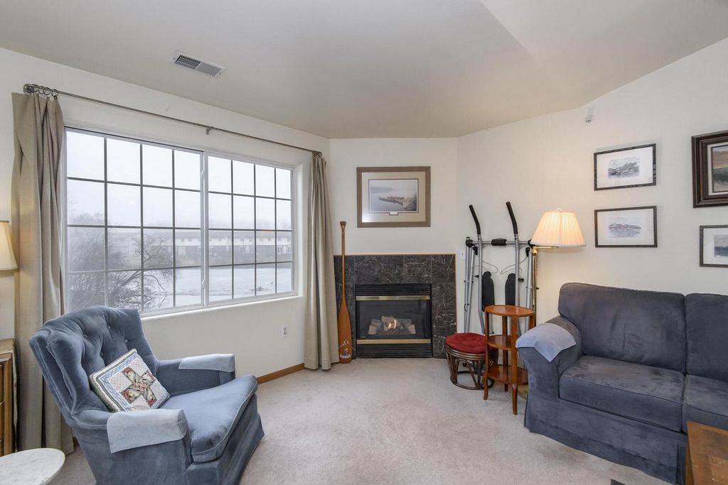 Photo of 16484 W Crown COURT EAST COURT E, Germantown, WI 53022 (MLS # 1952713)