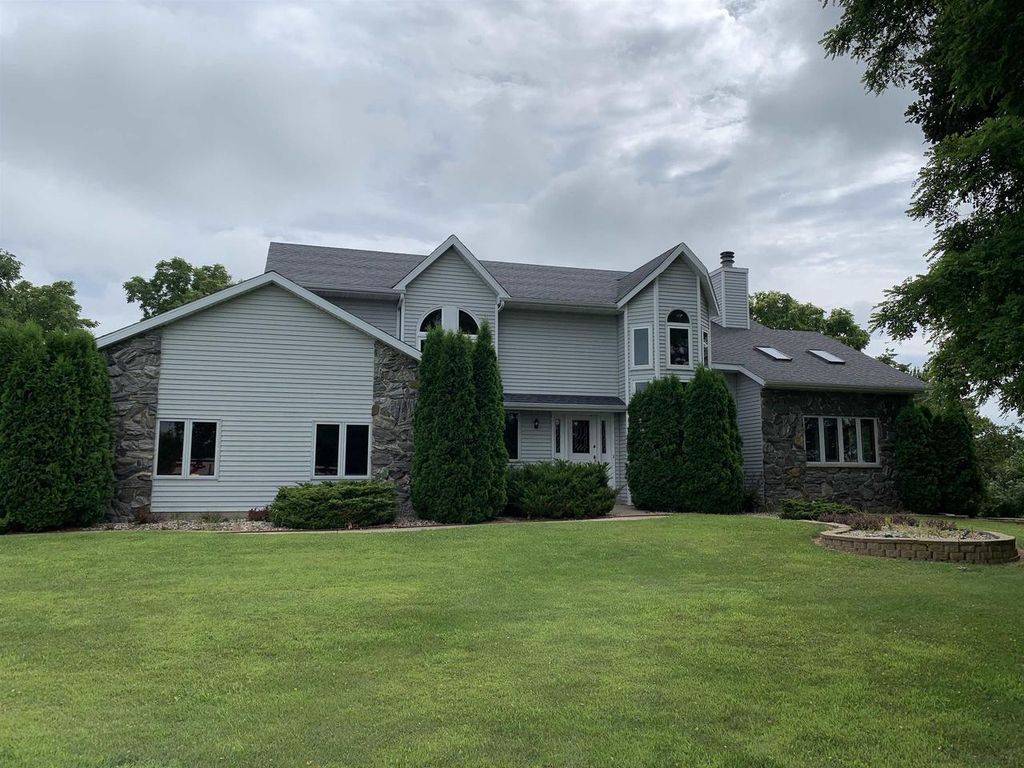 Photo of W11380 Ninabuck ROAD, Columbus, WI 53925 (MLS # 2018419)