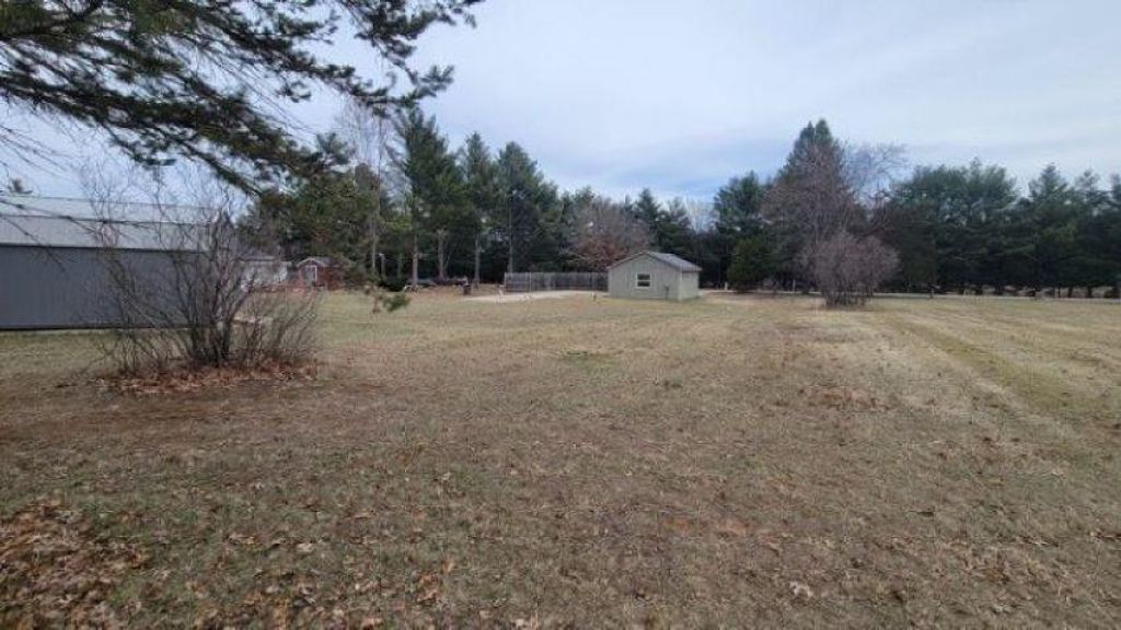 Photo of N2167 Shangrila LANE, Wautoma, WI 54982 (MLS # 50323102)