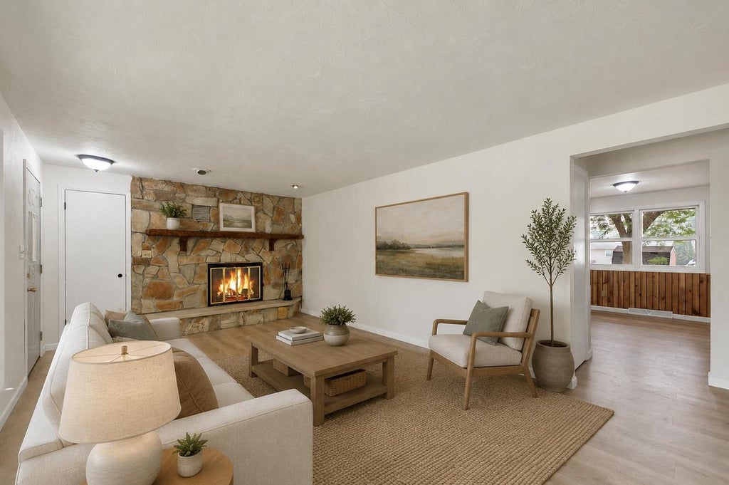 Photo of 2320 Manitowoc ROAD, Green Bay, WI 54311 (MLS # 50331854)