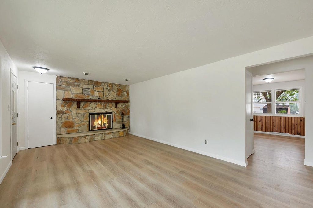 Photo of 2320 Manitowoc ROAD, Green Bay, WI 54311 (MLS # 50331854)