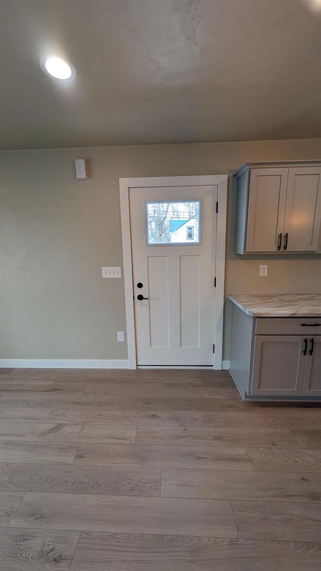 Photo of 119 E Harrison STREET, Appleton, WI 54915 (MLS # 50319881)