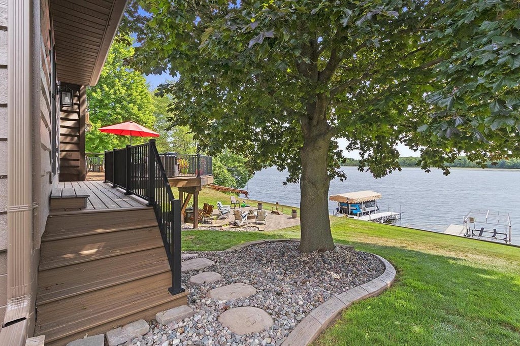 Photo of 125 W Highland DRIVE, Oconto Falls, WI 54154 (MLS # 50331369)