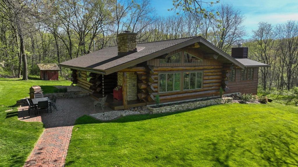 Photo of W9478 White Oak ROAD, Argyle, WI 53504 (MLS # 2023523)