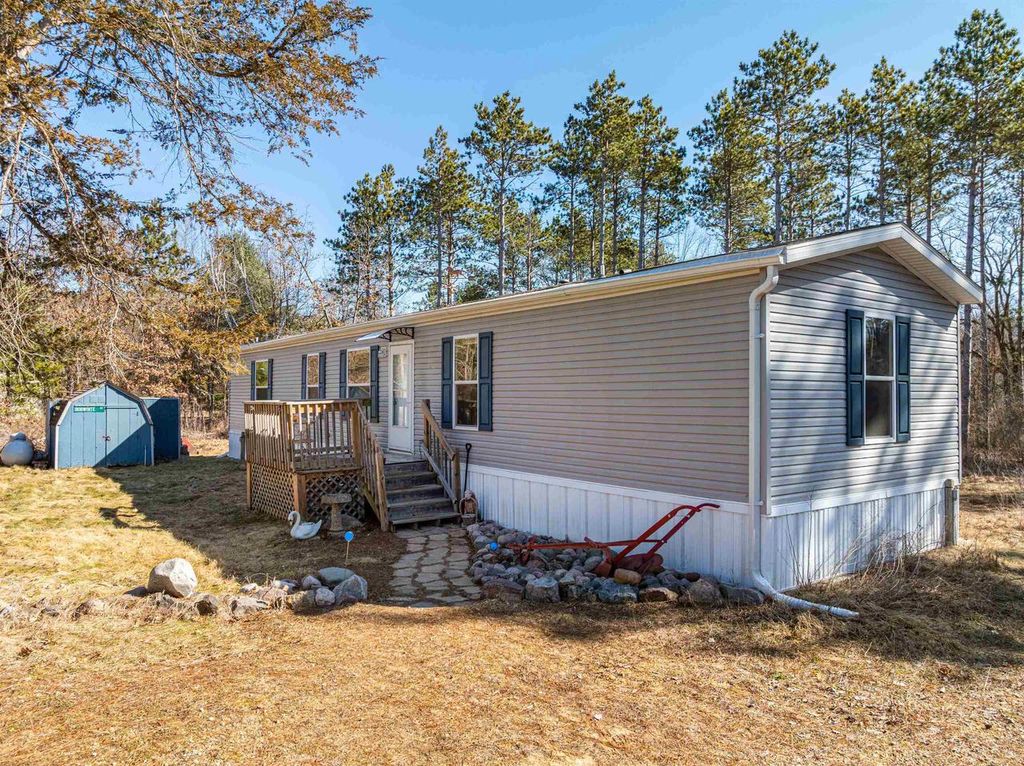 Photo of N1120 Deer Run COURT, Lyndon Station, WI 53944 (MLS # 2018452)