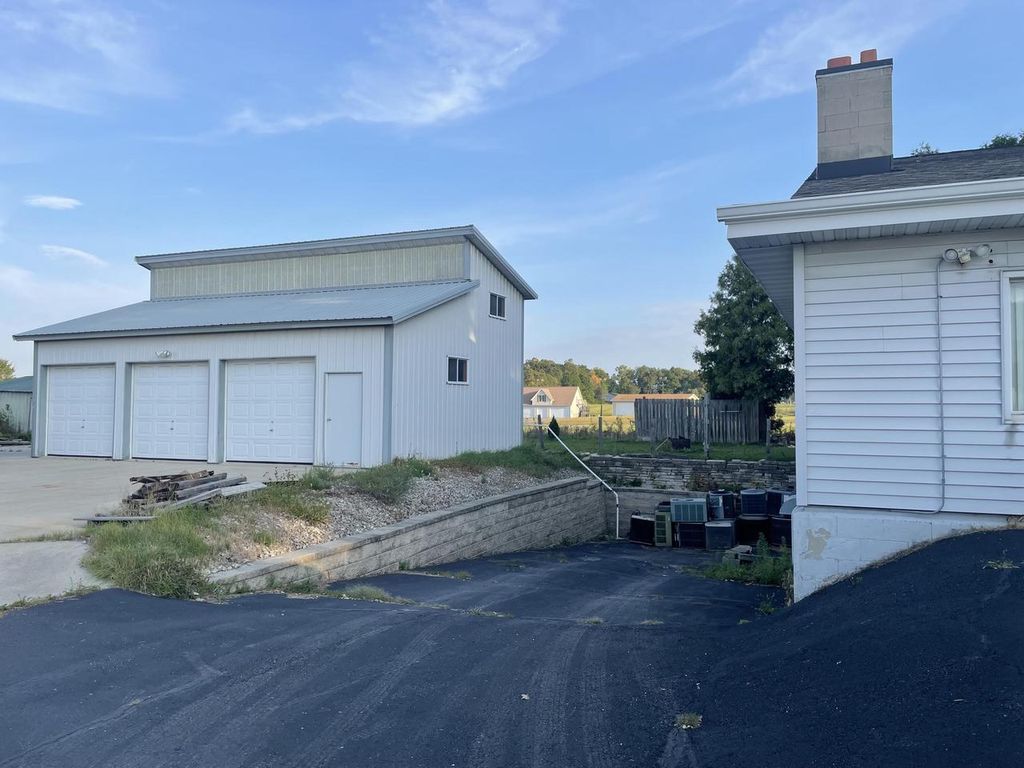 Photo of 3555 Hillside ROAD, Slinger, WI 53086 (MLS # 1936885)