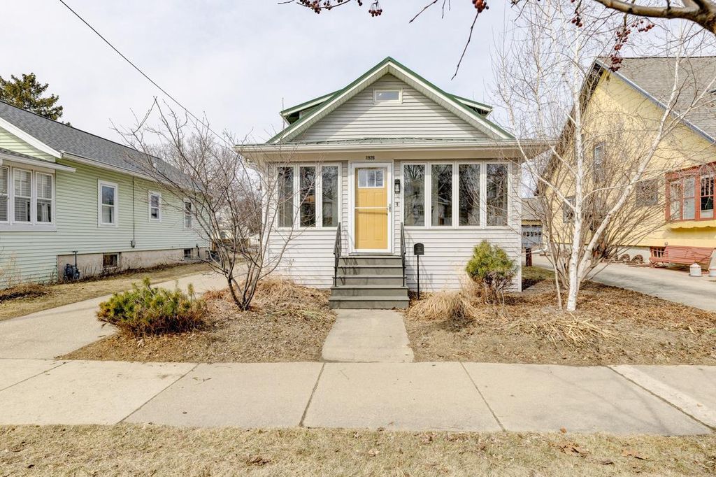 Photo of 1926 E Mifflin STREET, Madison, WI 53704 (MLS # 2017968)