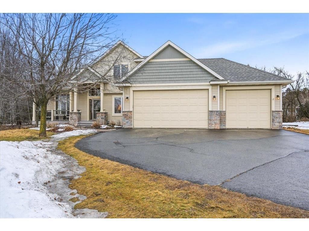 Photo of 925 Sadie's LANE, Hudson, WI 54016 (MLS # 7024726)